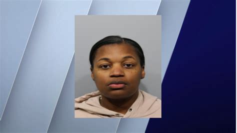 Police: Bridal shop owner charged after scamming customer out of wedding dress